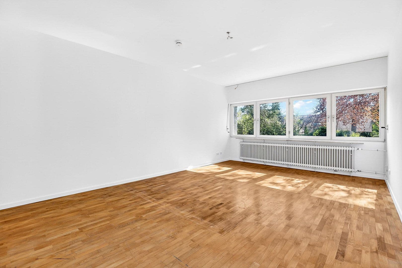 Prodej domu 128 m², pozemek 512 m², Maria-Eich-Str. 17a, Gräfelfing, Bavorsko Prodej domu 128 m², pozemek 512 m², Maria-Eich-Str. 17a, Gräfelfing, Bavorsko