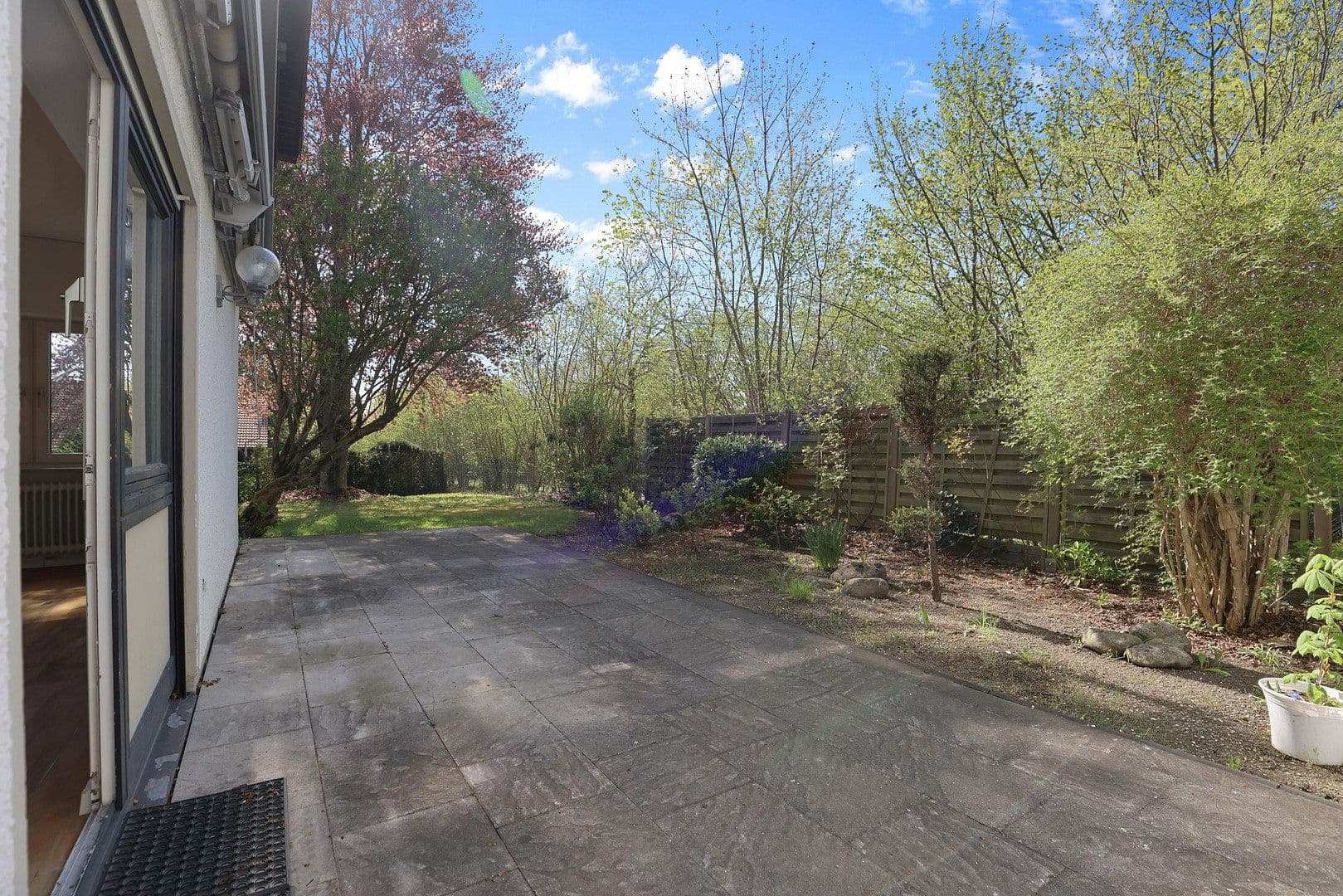 Prodej domu 128 m², pozemek 512 m², Maria-Eich-Str. 17a, Gräfelfing, Bavorsko Prodej domu 128 m², pozemek 512 m², Maria-Eich-Str. 17a, Gräfelfing, Bavorsko