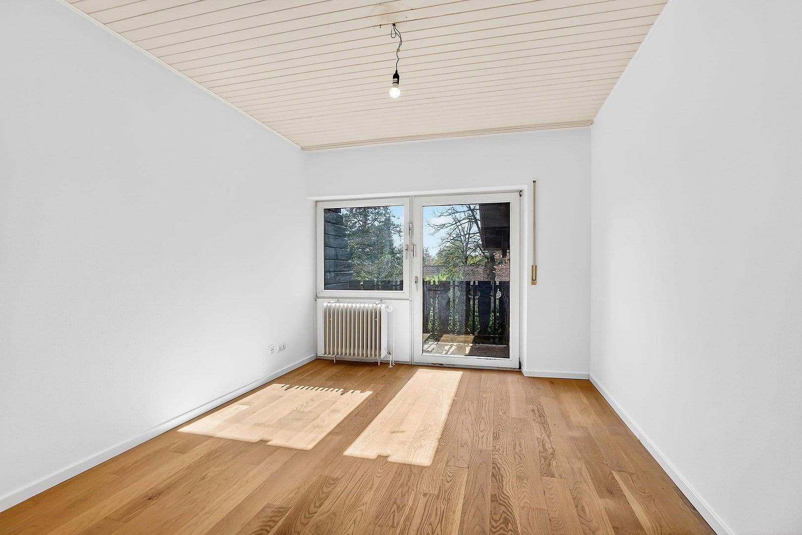 Prodej domu 128 m², pozemek 512 m², Maria-Eich-Str. 17a, Gräfelfing, Bavorsko Prodej domu 128 m², pozemek 512 m², Maria-Eich-Str. 17a, Gräfelfing, Bavorsko