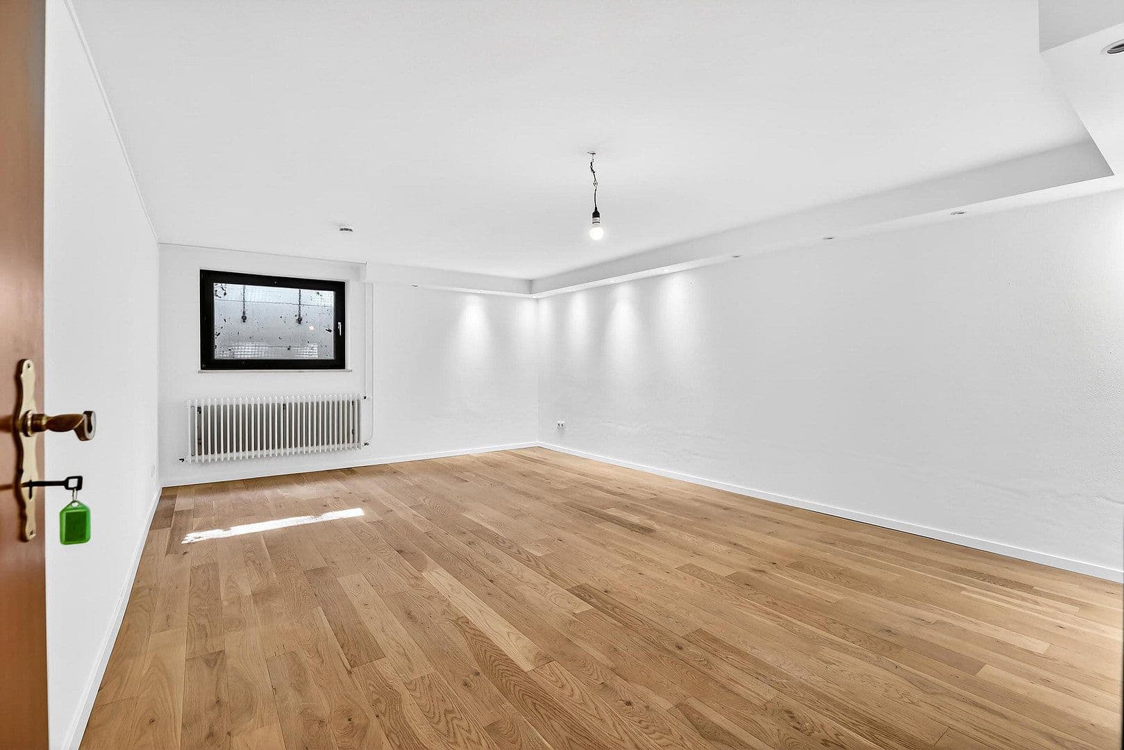 Prodej domu 128 m², pozemek 512 m², Maria-Eich-Str. 17a, Gräfelfing, Bavorsko Prodej domu 128 m², pozemek 512 m², Maria-Eich-Str. 17a, Gräfelfing, Bavorsko