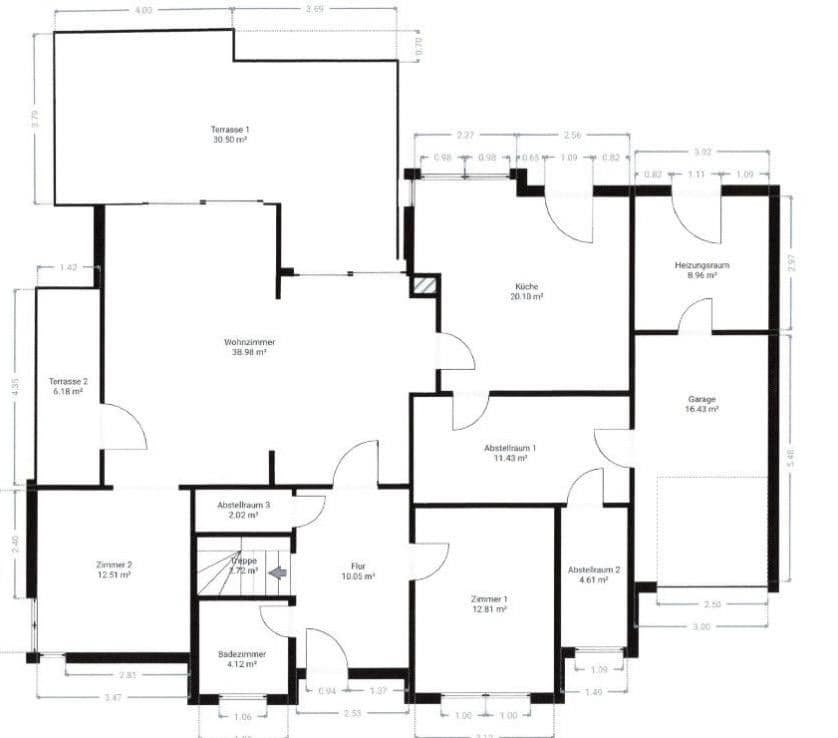Prodej domu 226 m², pozemek 595 m², Langenhagen, Dolní Sasko Prodej domu 226 m², pozemek 595 m², Langenhagen, Dolní Sasko