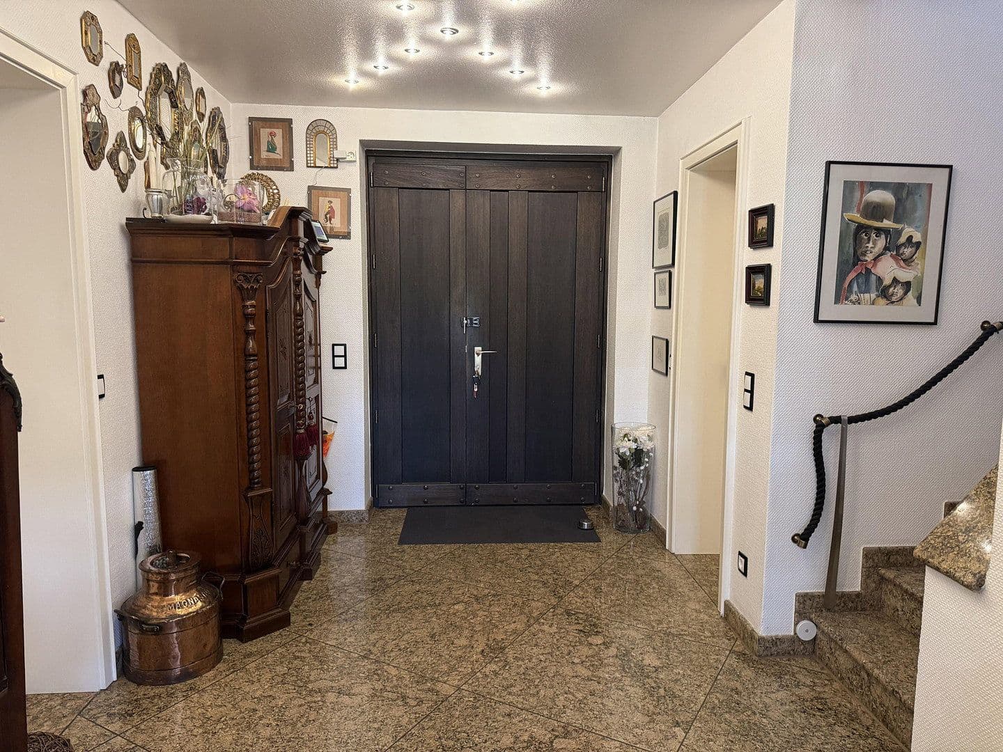Prodej domu 226 m², pozemek 595 m², Langenhagen, Dolní Sasko Prodej domu 226 m², pozemek 595 m², Langenhagen, Dolní Sasko