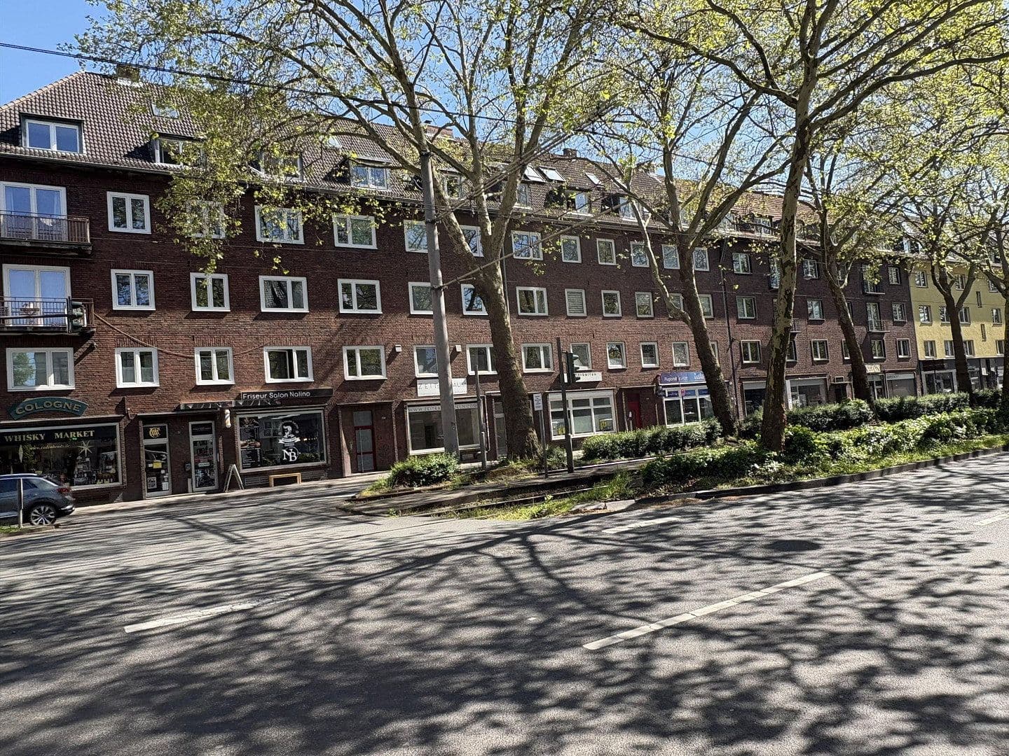 Pronájem bytu 5+1 132 m², Luxemburger Str. 257, Köln, Severní Porýní-Vestfálsko Pronájem bytu 5+1 132 m², Luxemburger Str. 257, Köln, Severní Porýní-Vestfálsko