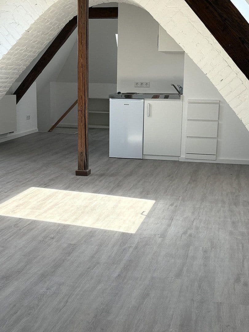 Pronájem bytu 5+1 132 m², Luxemburger Str. 257, Köln, Severní Porýní-Vestfálsko Pronájem bytu 5+1 132 m², Luxemburger Str. 257, Köln, Severní Porýní-Vestfálsko