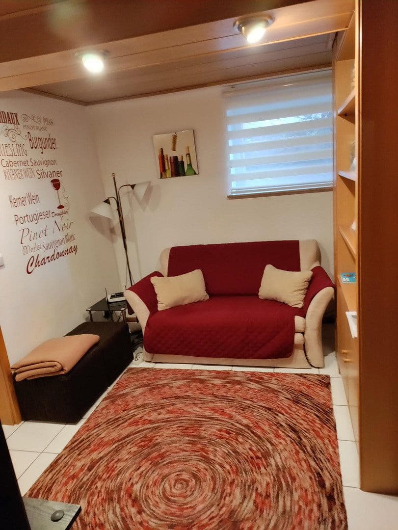 Prodej domu 368 m², pozemek 1.402 m², Hohlweg 8, Nettetal, Severní Porýní-Vestfálsko Prodej domu 368 m², pozemek 1.402 m², Hohlweg 8, Nettetal, Severní Porýní-Vestfálsko