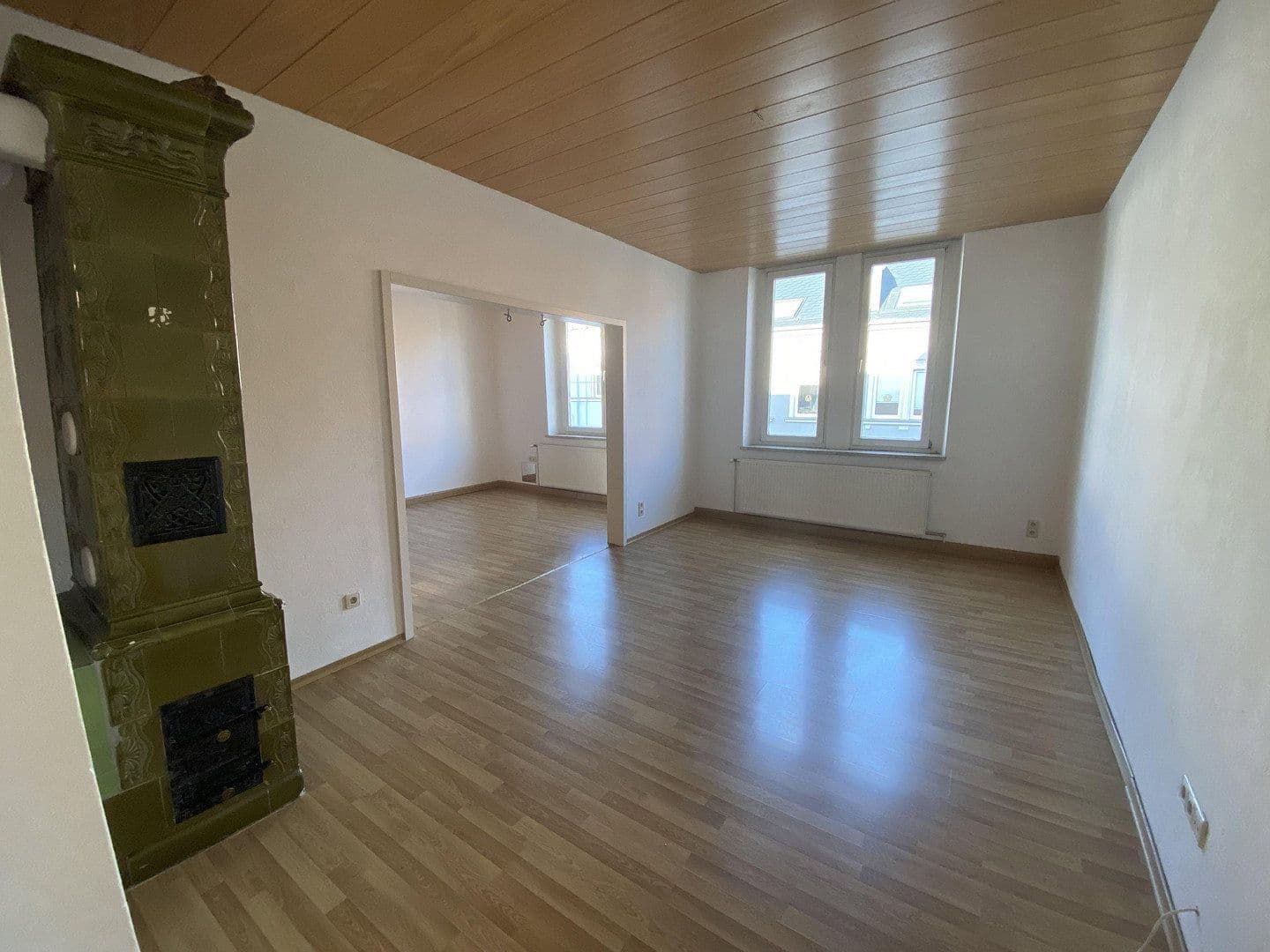 Pronájem bytu 4+1 100 m², Hof, Bavorsko Pronájem bytu 4+1 100 m², Hof, Bavorsko