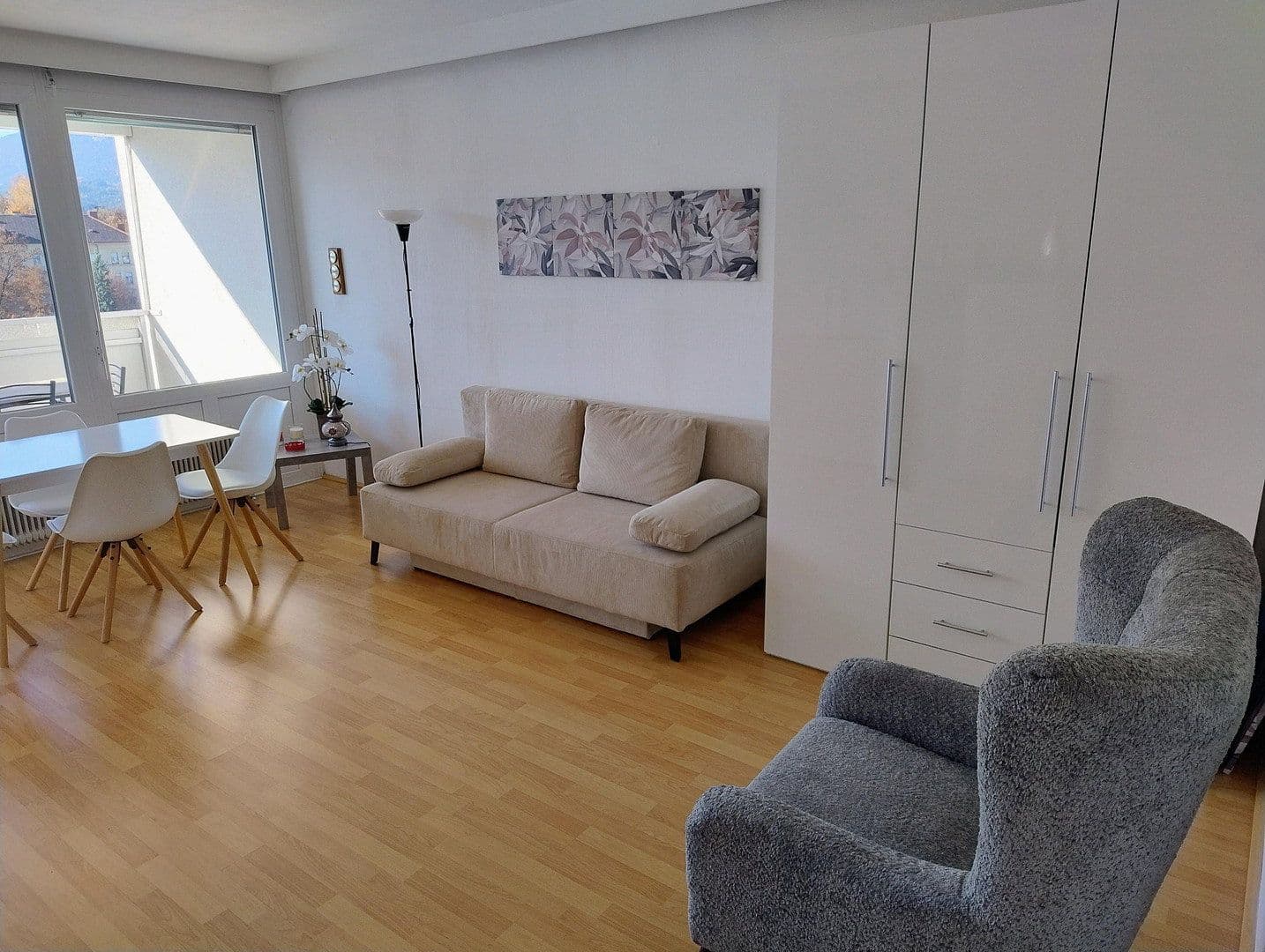 Pronájem bytu 1+1 35 m², Villach, Korutany Pronájem bytu 1+1 35 m², Villach, Korutany