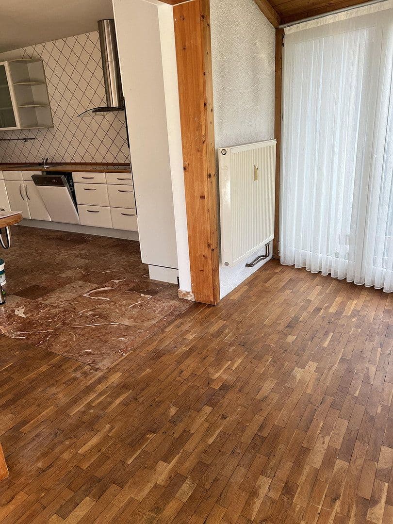 Prodej domu 232 m², pozemek 321 m², Bindweidring 1, Karben, Hessen Prodej domu 232 m², pozemek 321 m², Bindweidring 1, Karben, Hessen