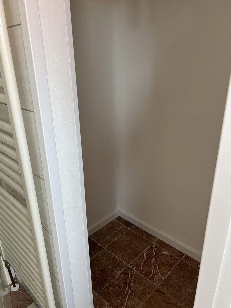Prodej domu 232 m², pozemek 321 m², Bindweidring 1, Karben, Hessen Prodej domu 232 m², pozemek 321 m², Bindweidring 1, Karben, Hessen