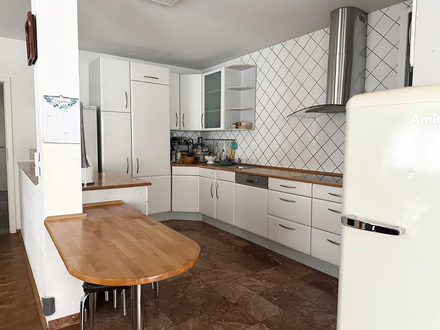 Prodej domu 232 m², pozemek 321 m², Bindweidring 1, Karben, Hessen Prodej domu 232 m², pozemek 321 m², Bindweidring 1, Karben, Hessen
