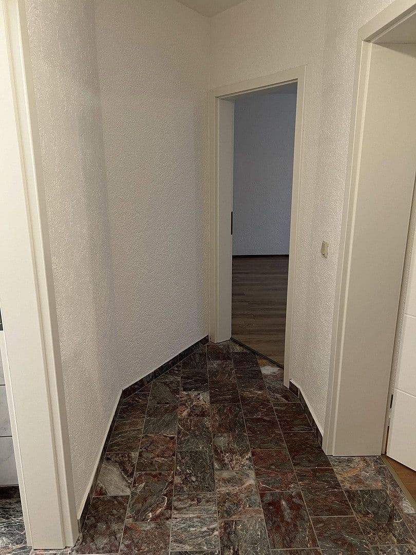 Prodej domu 232 m², pozemek 321 m², Bindweidring 1, Karben, Hessen Prodej domu 232 m², pozemek 321 m², Bindweidring 1, Karben, Hessen