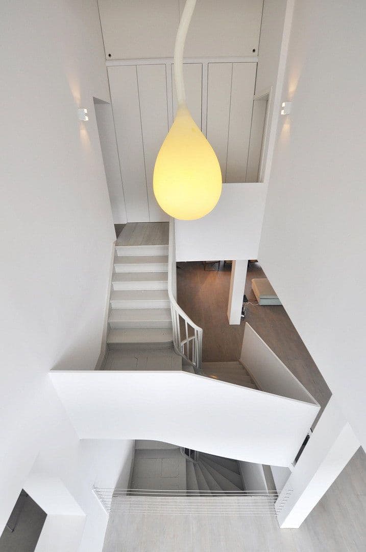 Prodej domu 319 m², pozemek 599 m², Bonn, Severní Porýní-Vestfálsko Prodej domu 319 m², pozemek 599 m², Bonn, Severní Porýní-Vestfálsko