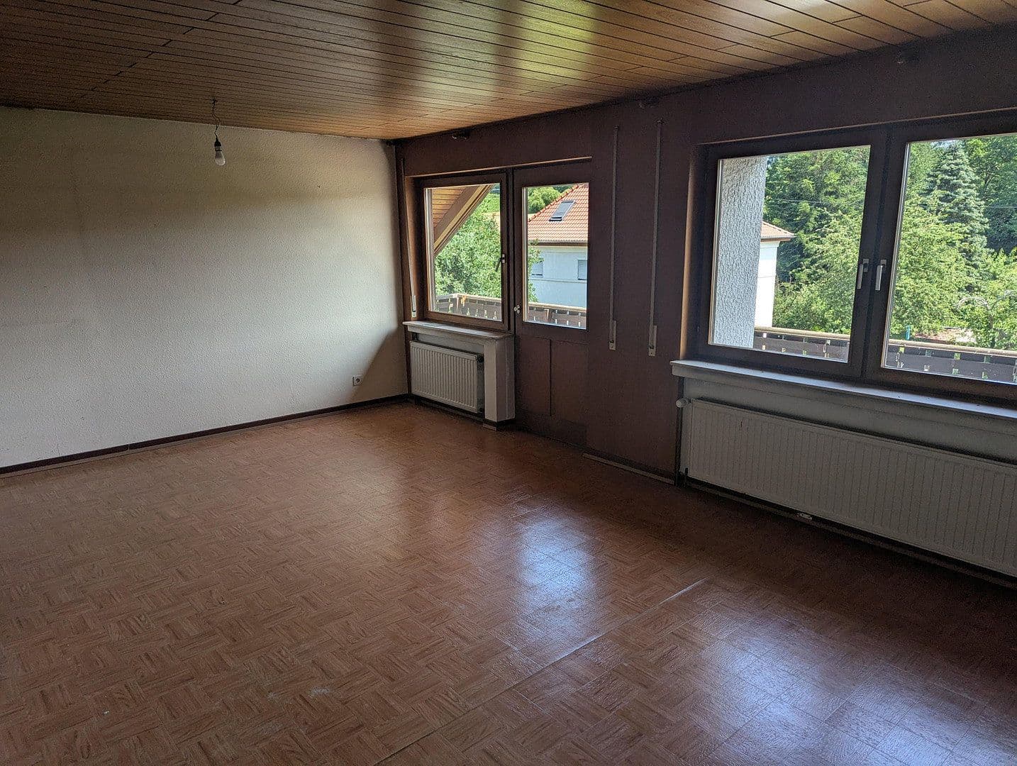 Prodej domu 195 m², pozemek 1.733 m², Heusweiler, Země Sársko Prodej domu 195 m², pozemek 1.733 m², Heusweiler, Země Sársko
