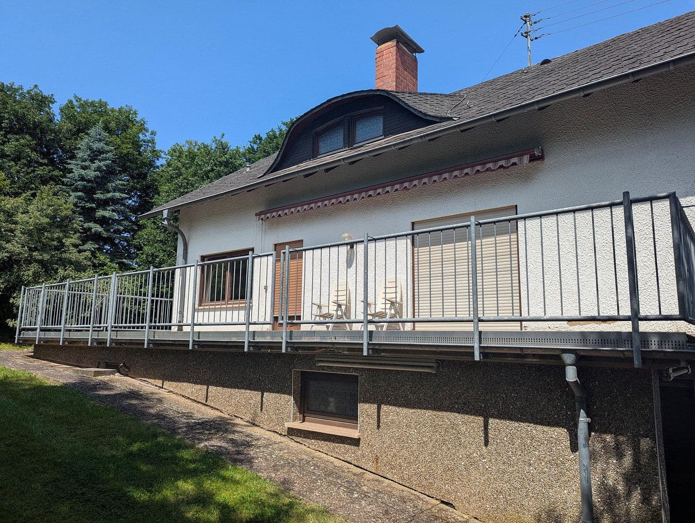 Prodej domu 195 m², pozemek 1.733 m², Heusweiler, Země Sársko Prodej domu 195 m², pozemek 1.733 m², Heusweiler, Země Sársko