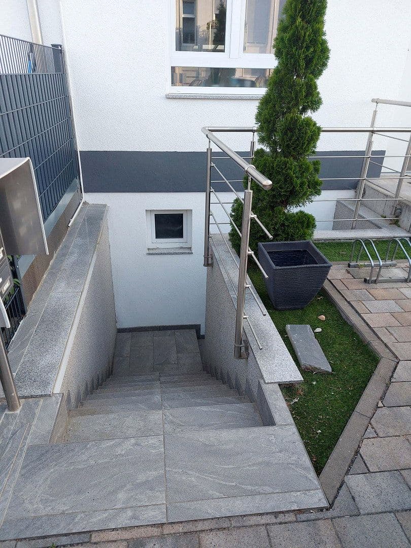 Pronájem bytu 2+1 50 m², Kelsterbach, Hessen Pronájem bytu 2+1 50 m², Kelsterbach, Hessen