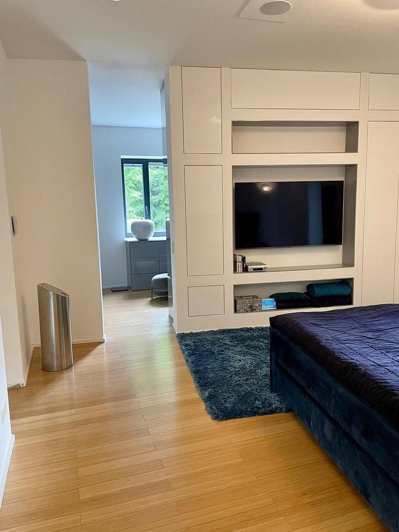 Prodej domu 395 m², pozemek 1.737 m², Berlin, Berlín Prodej domu 395 m², pozemek 1.737 m², Berlin, Berlín
