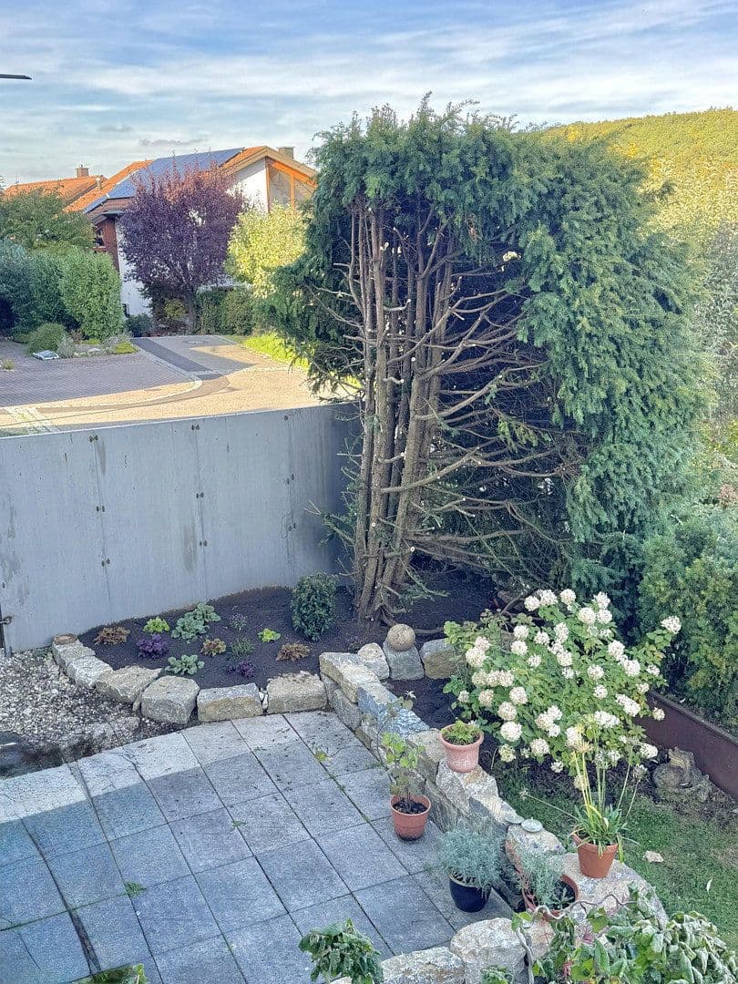 Pronájem bytu 1+1 40 m², Aidlingen, Bádensko-Württembersko Pronájem bytu 1+1 40 m², Aidlingen, Bádensko-Württembersko