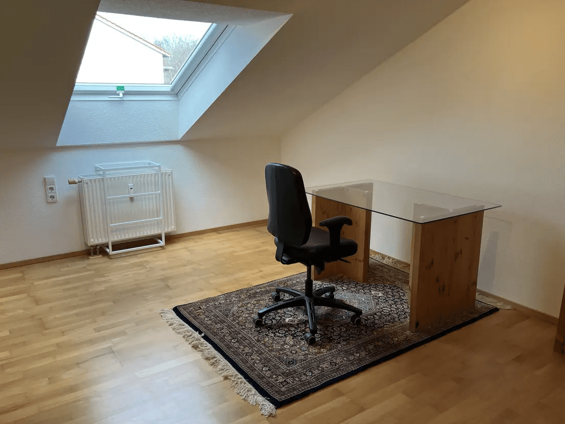 Pronájem bytu 3+1 48 m², Steckfeldstr. 3, Stuttgart, Bádensko-Württembersko Pronájem bytu 3+1 48 m², Steckfeldstr. 3, Stuttgart, Bádensko-Württembersko