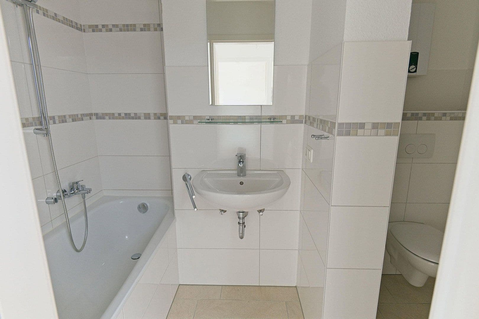 Pronájem bytu 3+1 70 m², Kiel, Šlesvicko-Holštýnsko Pronájem bytu 3+1 70 m², Kiel, Šlesvicko-Holštýnsko