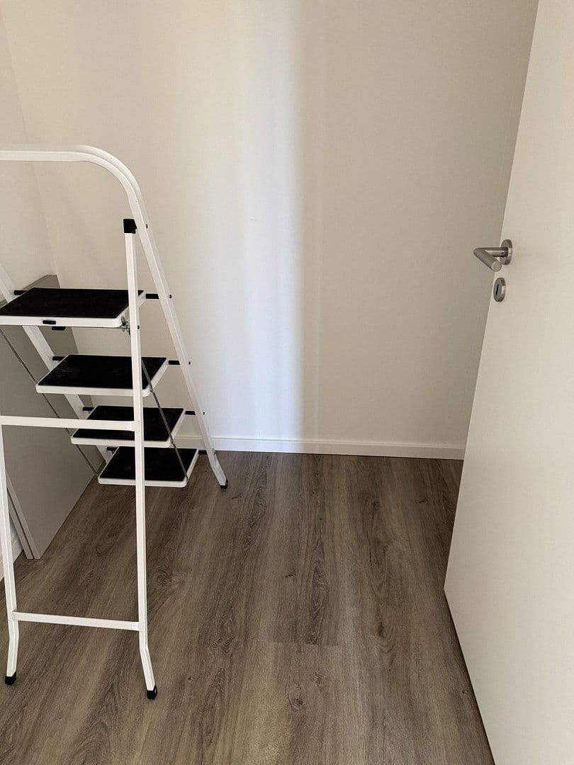 Pronájem bytu 2+1 90 m², Altonaer Straße 368, Halstenbek, Šlesvicko-Holštýnsko Pronájem bytu 2+1 90 m², Altonaer Straße 368, Halstenbek, Šlesvicko-Holštýnsko
