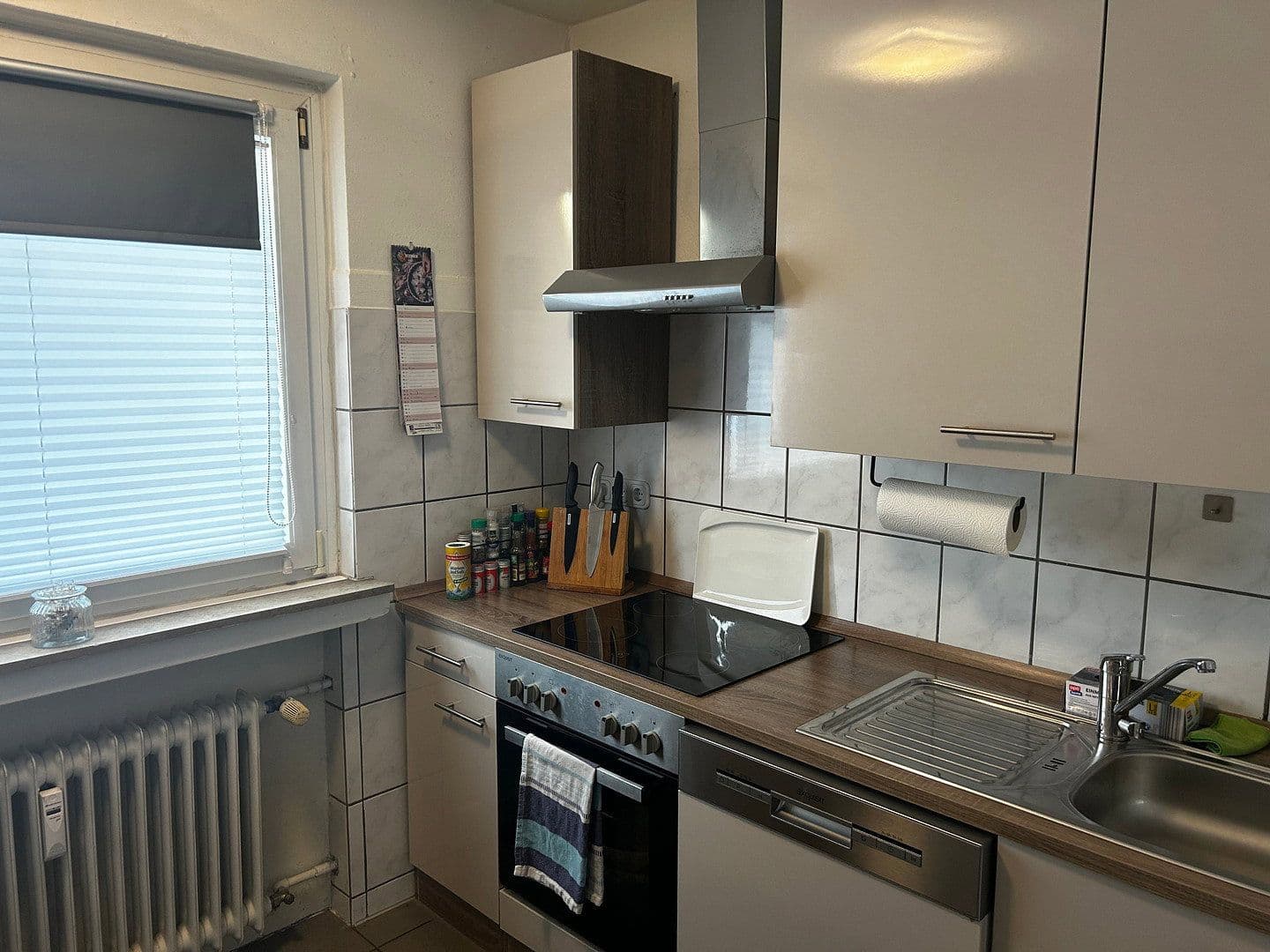 Pronájem bytu 3+1 87 m², Artilleriestraße 19, Köln, Severní Porýní-Vestfálsko Pronájem bytu 3+1 87 m², Artilleriestraße 19, Köln, Severní Porýní-Vestfálsko