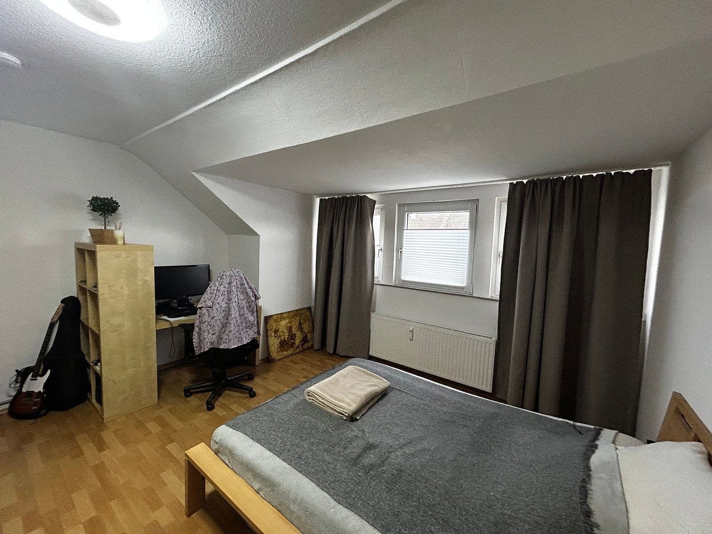 Pronájem bytu 3+1 87 m², Artilleriestraße 19, Köln, Severní Porýní-Vestfálsko Pronájem bytu 3+1 87 m², Artilleriestraße 19, Köln, Severní Porýní-Vestfálsko