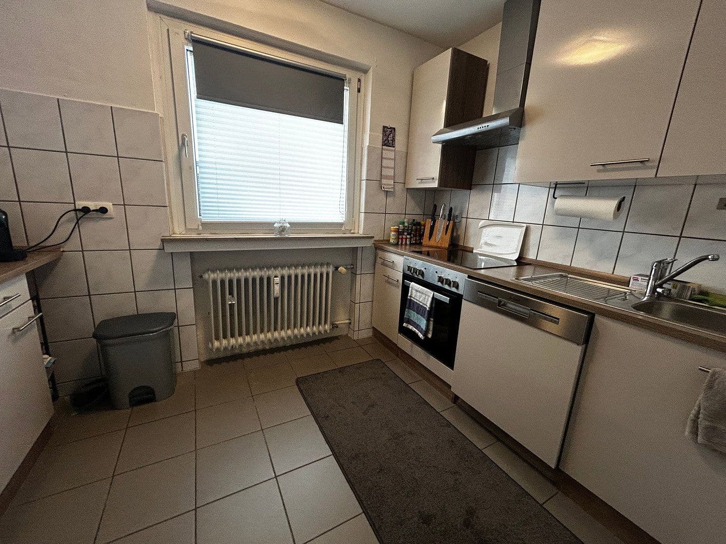 Pronájem bytu 3+1 87 m², Artilleriestraße 19, Köln, Severní Porýní-Vestfálsko Pronájem bytu 3+1 87 m², Artilleriestraße 19, Köln, Severní Porýní-Vestfálsko