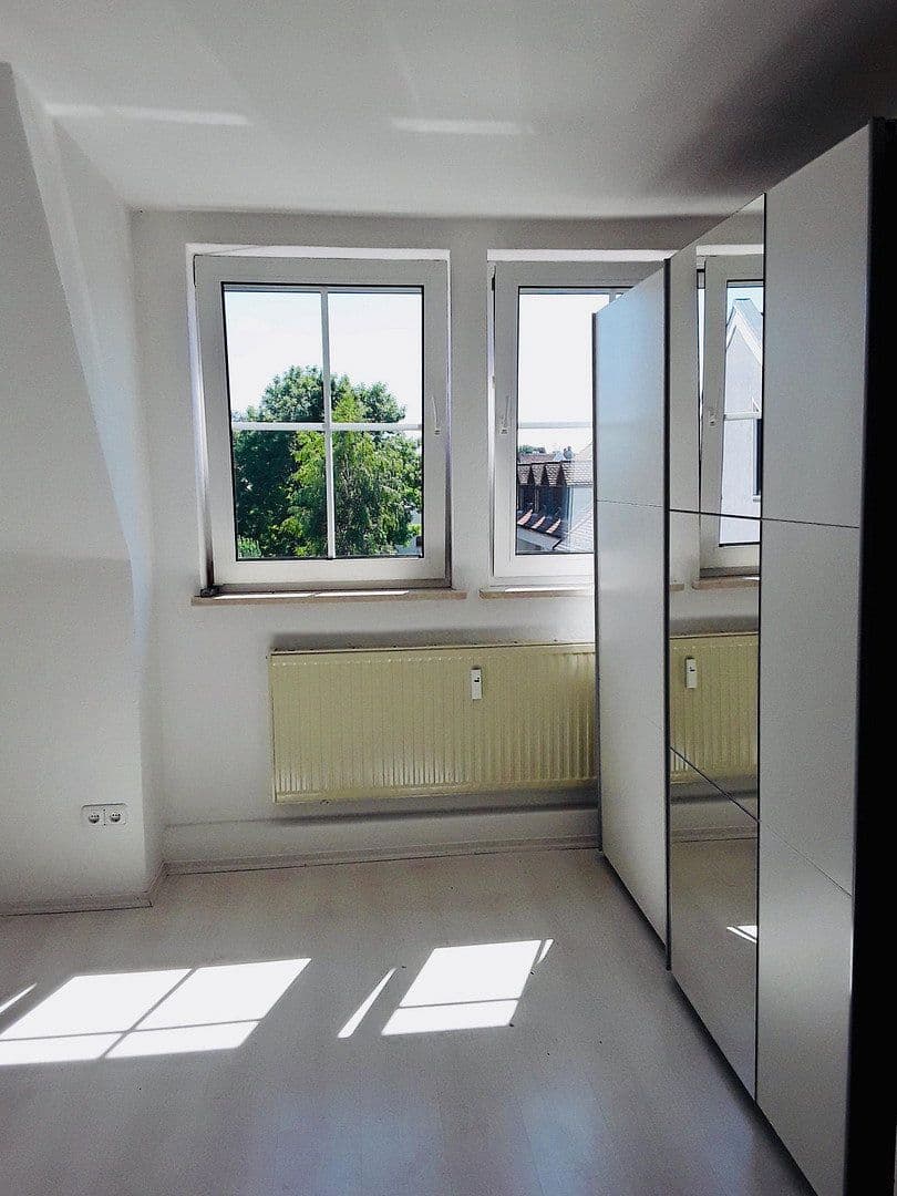 Pronájem bytu 3+1 90 m², Bobingen, Bavorsko Pronájem bytu 3+1 90 m², Bobingen, Bavorsko