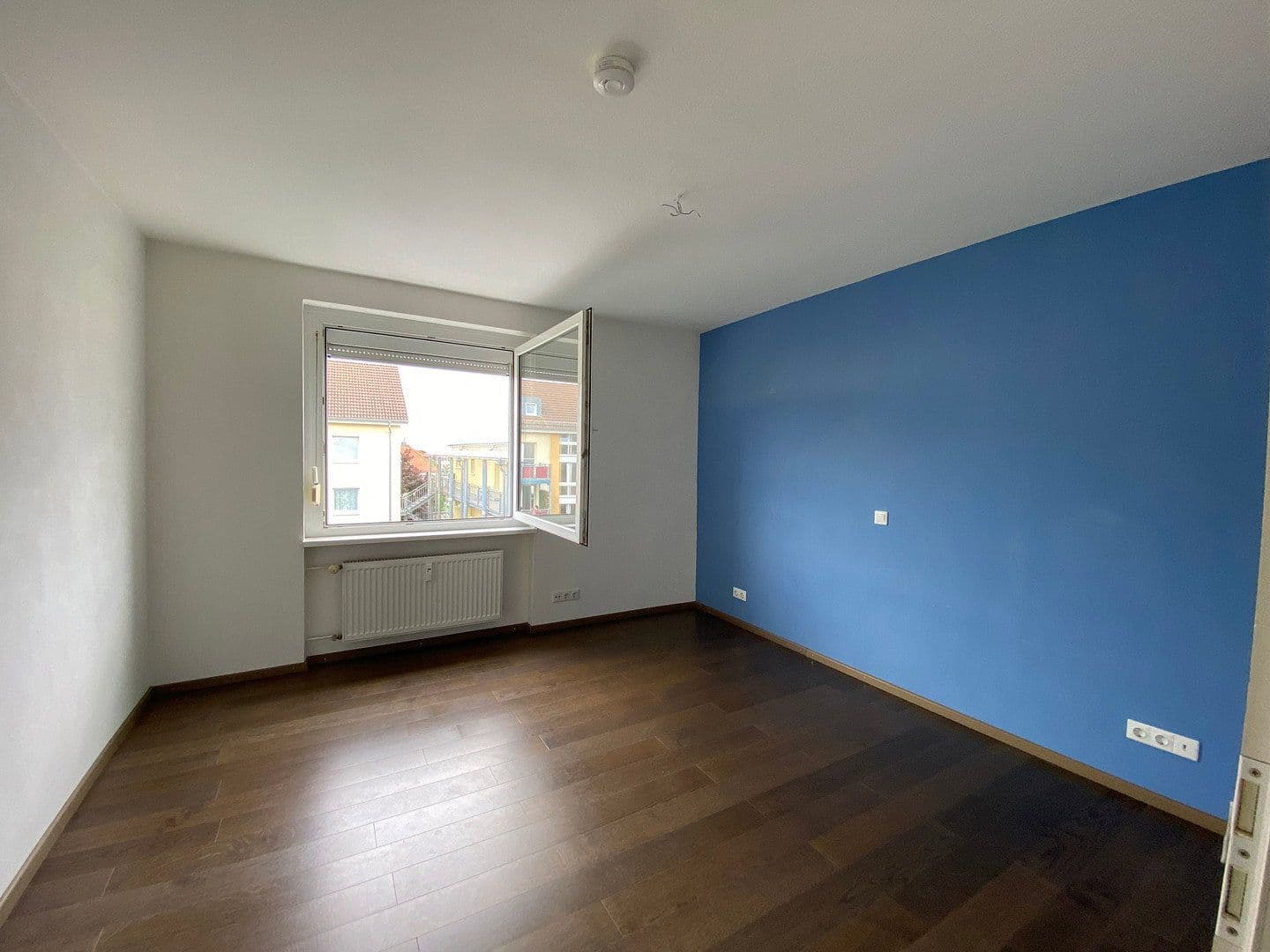 Pronájem bytu 5+1 112 m², Oberursel (Taunus), Hessen Pronájem bytu 5+1 112 m², Oberursel (Taunus), Hessen