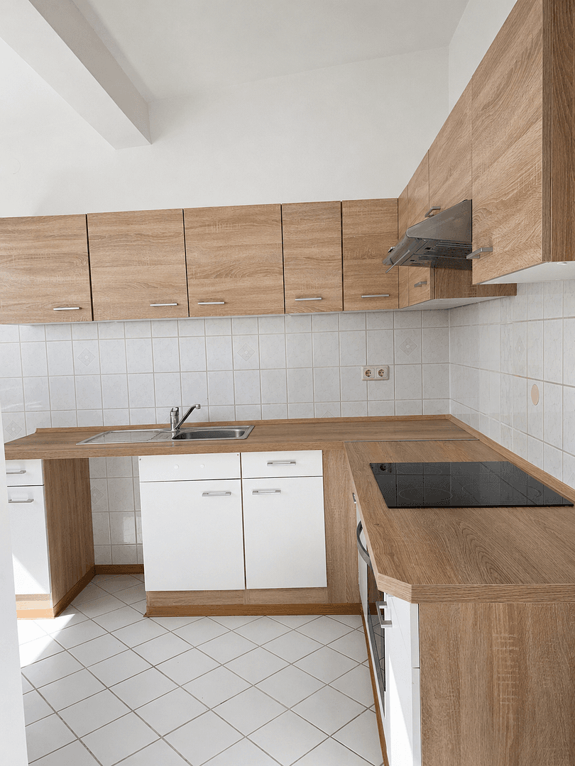 Pronájem bytu 3+1 74 m², Walterstraße 2, Berlin, Berlín Pronájem bytu 3+1 74 m², Walterstraße 2, Berlin, Berlín