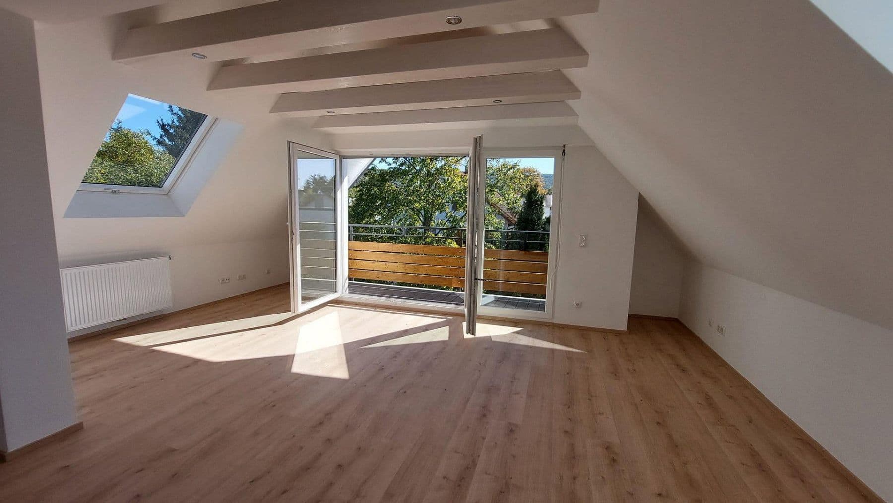 Pronájem bytu 2+1 47 m², Darmstadt-Eberstadt, Hessen Pronájem bytu 2+1 47 m², Darmstadt-Eberstadt, Hessen