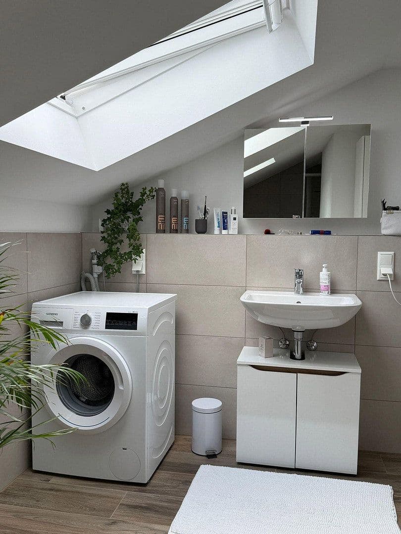 Pronájem bytu 2+1 47 m², Darmstadt-Eberstadt, Hessen Pronájem bytu 2+1 47 m², Darmstadt-Eberstadt, Hessen