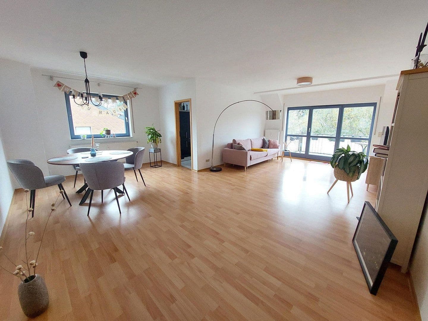 Prodej bytu 3+1 85 m², Steinbergstrasse 8, Wadgassen, Země Sársko Prodej bytu 3+1 85 m², Steinbergstrasse 8, Wadgassen, Země Sársko