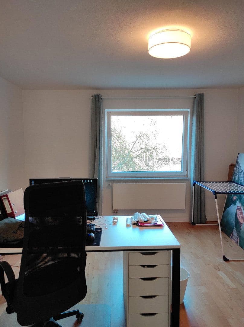 Pronájem bytu 3+1 87 m², Hannover, Dolní Sasko Pronájem bytu 3+1 87 m², Hannover, Dolní Sasko