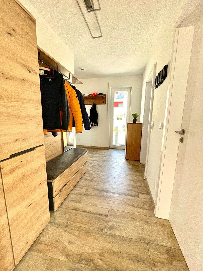 Prodej domu 142 m², pozemek 420 m², Am Brauhaus, Neustadt an der Aisch, Bavorsko Prodej domu 142 m², pozemek 420 m², Am Brauhaus, Neustadt an der Aisch, Bavorsko