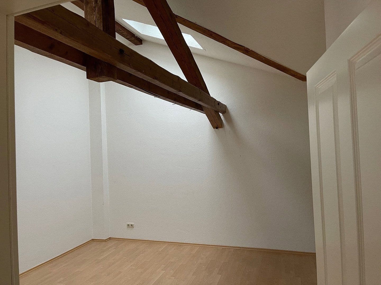 Pronájem bytu 4+1 103 m², Dorfstr. 17 b, Schönberg, Šlesvicko-Holštýnsko Pronájem bytu 4+1 103 m², Dorfstr. 17 b, Schönberg, Šlesvicko-Holštýnsko