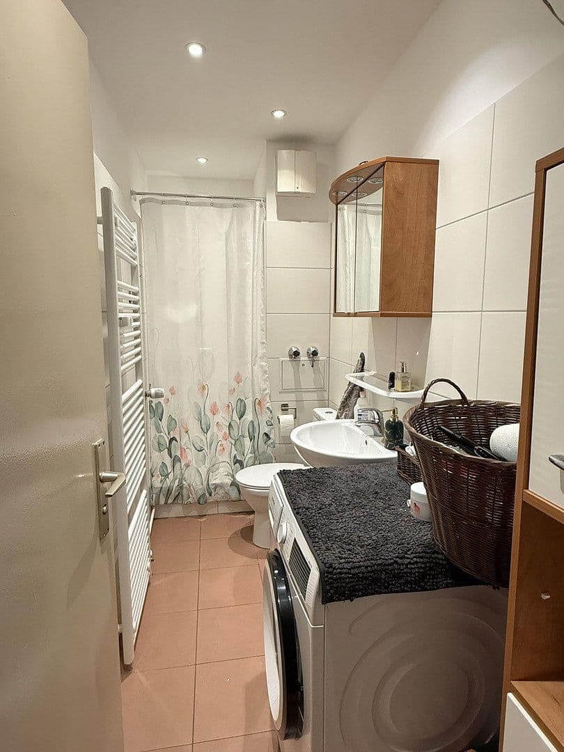 Pronájem bytu 2+1 42 m², Berlin, Berlín Pronájem bytu 2+1 42 m², Berlin, Berlín