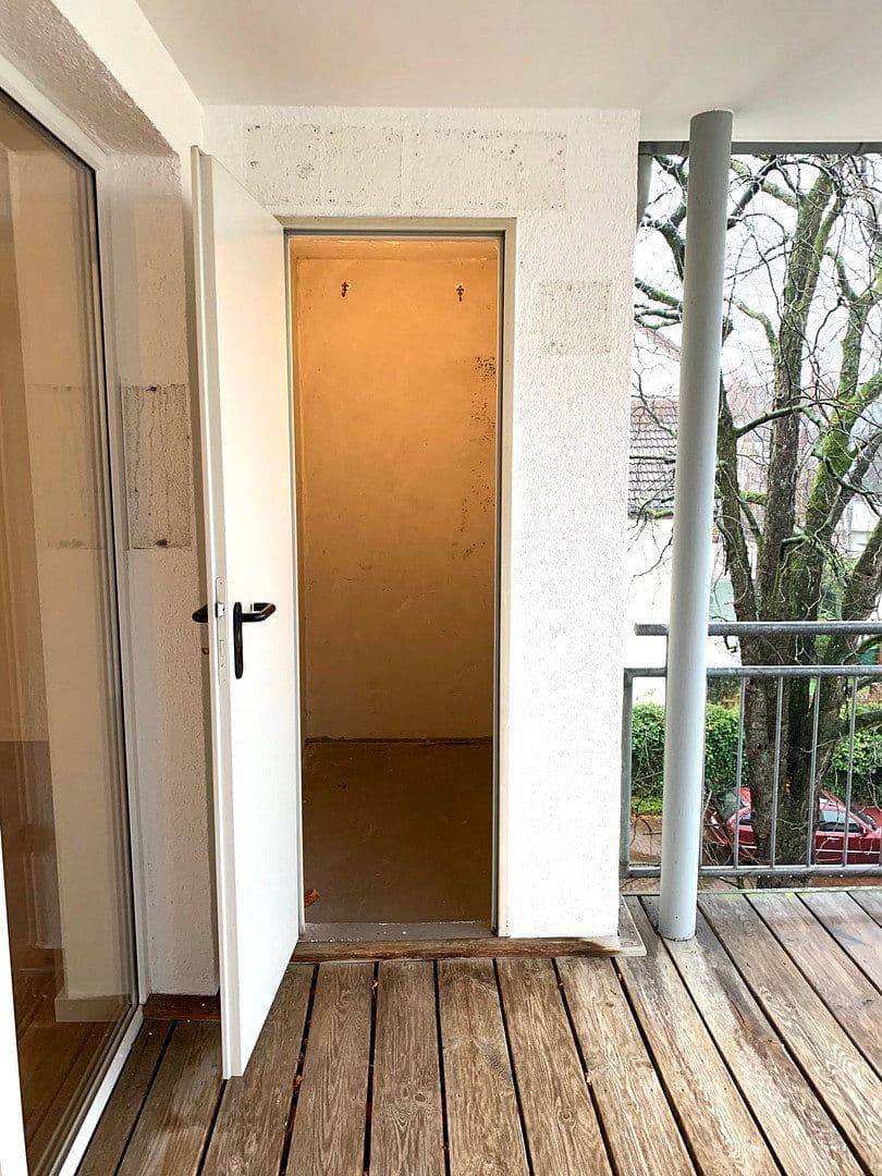 Pronájem bytu 3+1 85 m², Düsseldorf, Severní Porýní-Vestfálsko Pronájem bytu 3+1 85 m², Düsseldorf, Severní Porýní-Vestfálsko