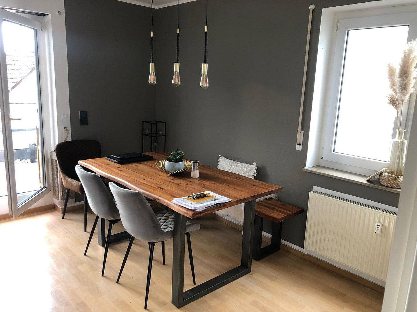 Pronájem bytu 3+1 73 m², Korntal-Münchingen, Bádensko-Württembersko Pronájem bytu 3+1 73 m², Korntal-Münchingen, Bádensko-Württembersko