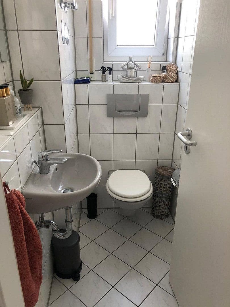 Pronájem bytu 3+1 73 m², Korntal-Münchingen, Bádensko-Württembersko Pronájem bytu 3+1 73 m², Korntal-Münchingen, Bádensko-Württembersko
