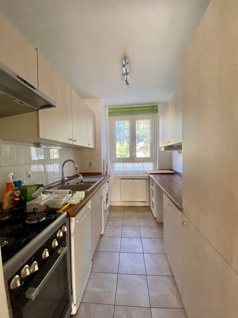 Pronájem bytu 3+1 60 m², Comeniusstraße 38, Chemnitz, Sasko Pronájem bytu 3+1 60 m², Comeniusstraße 38, Chemnitz, Sasko