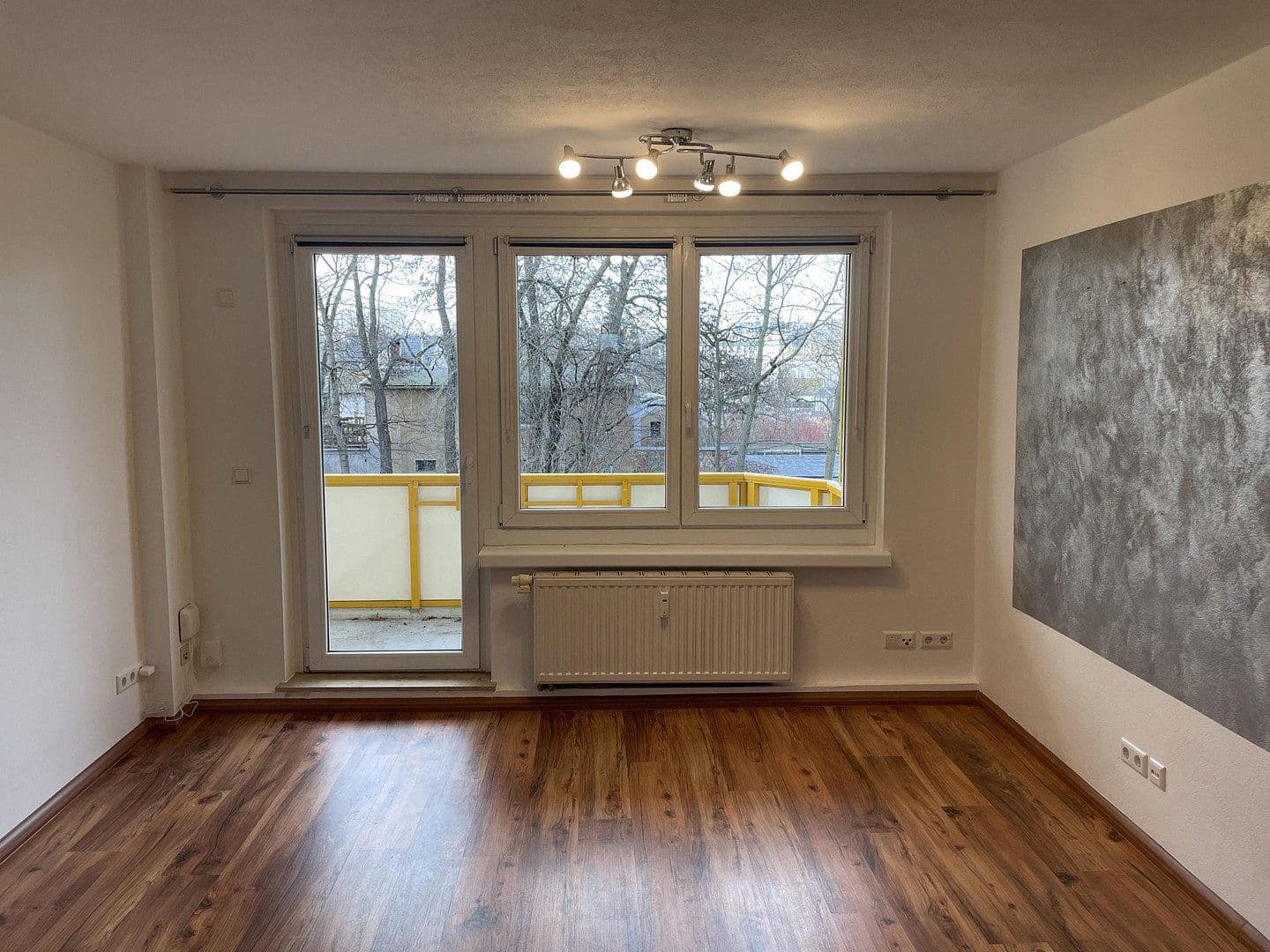 Pronájem bytu 3+1 60 m², Comeniusstraße 38, Chemnitz, Sasko Pronájem bytu 3+1 60 m², Comeniusstraße 38, Chemnitz, Sasko
