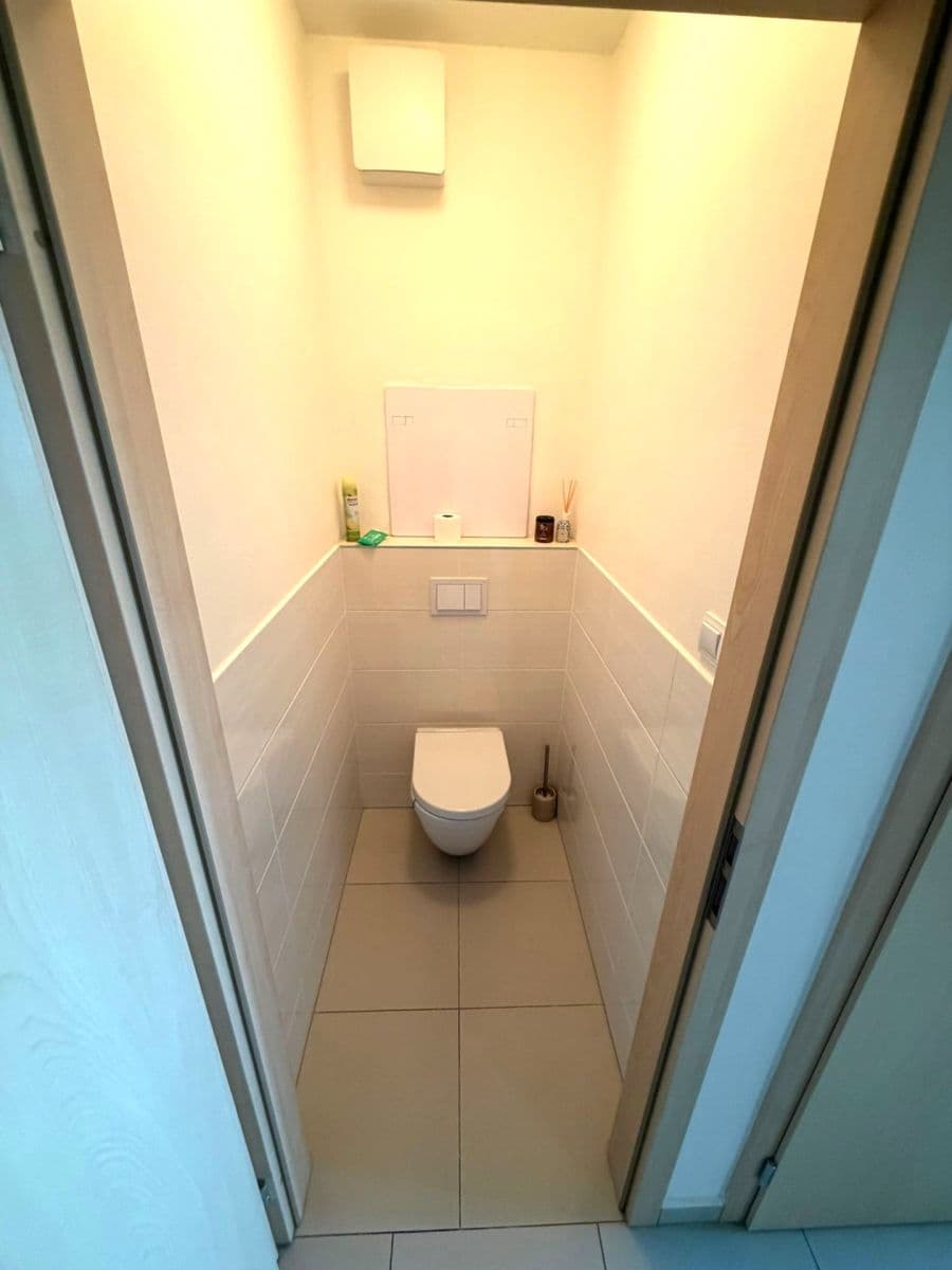 Prodej bytu 2+kk 62 m², Jana Hrubého, Pardubice, Pardubický kraj Prodej bytu 2+kk 62 m², Jana Hrubého, Pardubice, Pardubický kraj