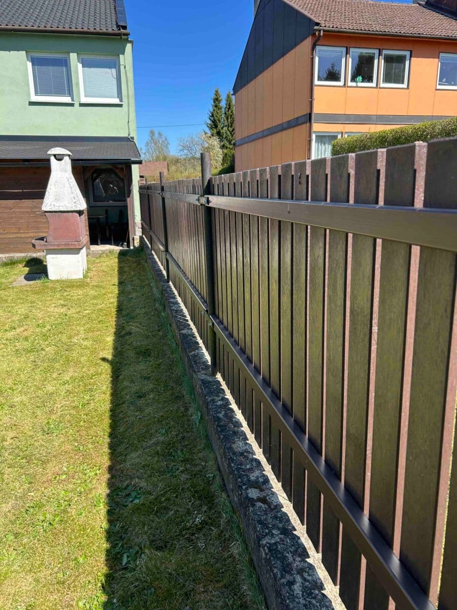 Prodej domu 158 m², pozemek 322 m², Šluknov, Ústecký kraj Prodej domu 158 m², pozemek 322 m², Šluknov, Ústecký kraj