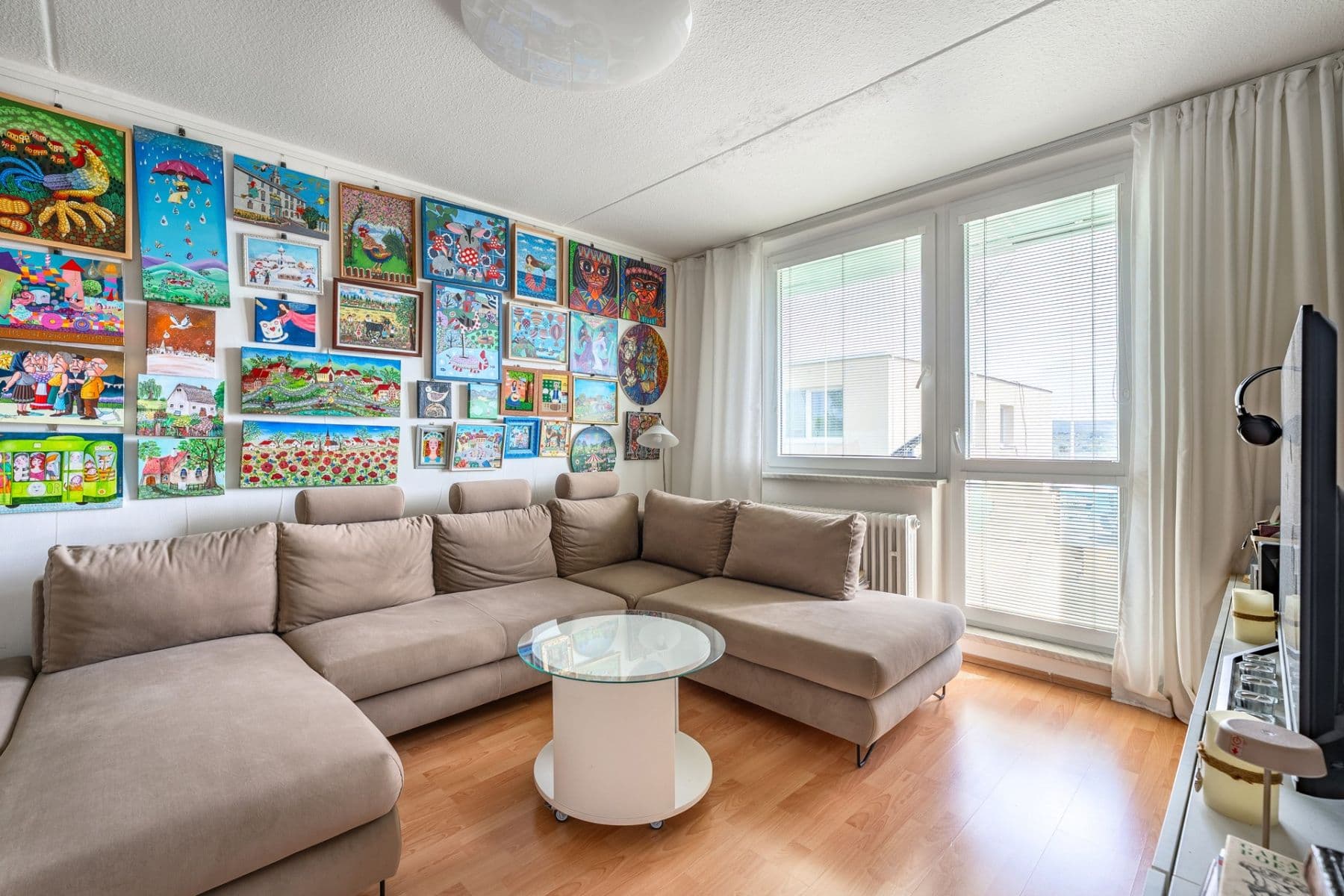 Prodej bytu 2+1 54 m², Barvy, Brno, Jihomoravský kraj Prodej bytu 2+1 54 m², Barvy, Brno, Jihomoravský kraj