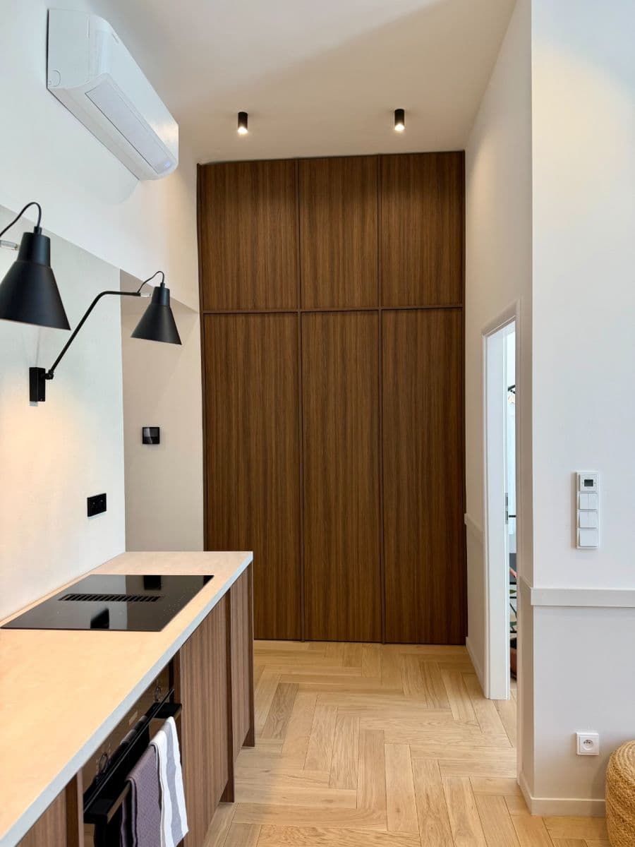 Pronájem bytu 2+kk 42 m², Karlínské náměstí, Praha, Praha Pronájem bytu 2+kk 42 m², Karlínské náměstí, Praha, Praha