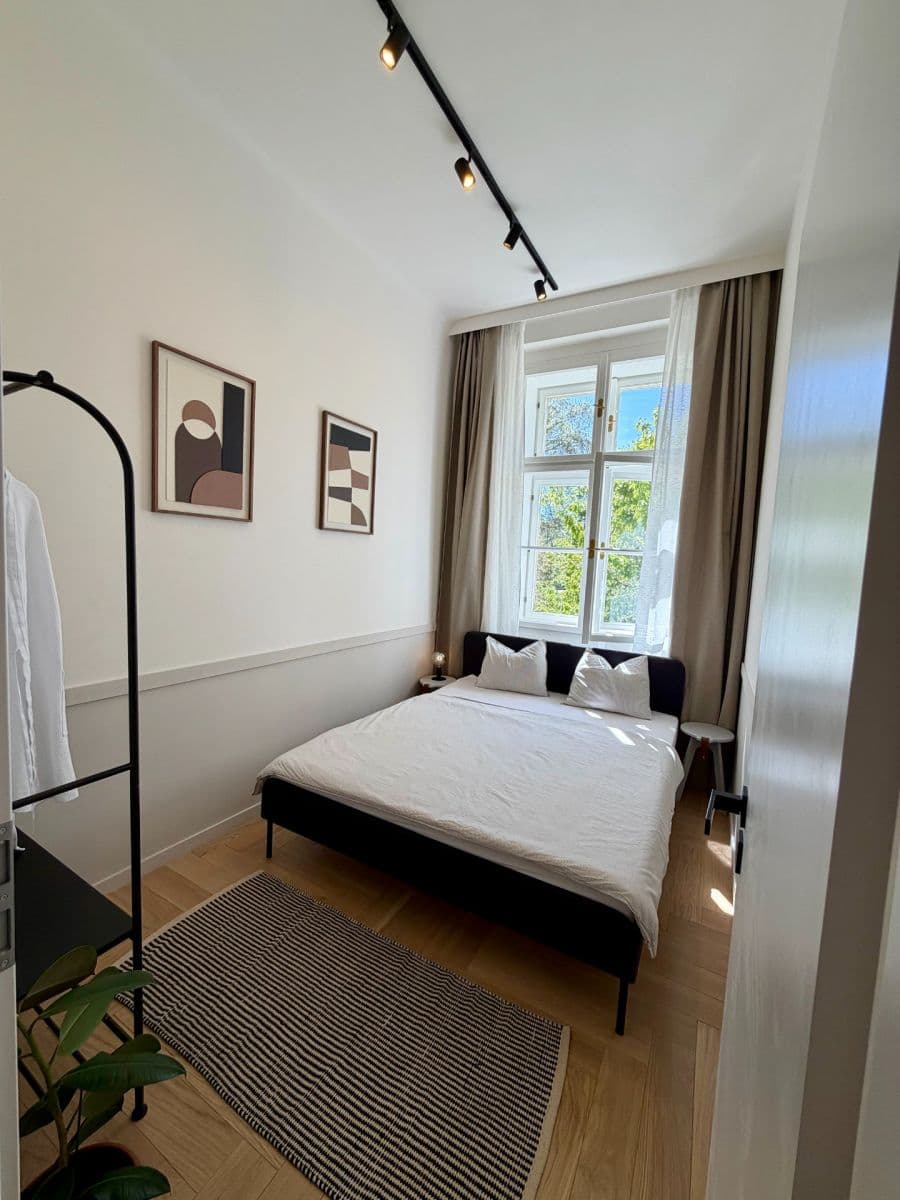 Pronájem bytu 2+kk 42 m², Karlínské náměstí, Praha, Praha Pronájem bytu 2+kk 42 m², Karlínské náměstí, Praha, Praha