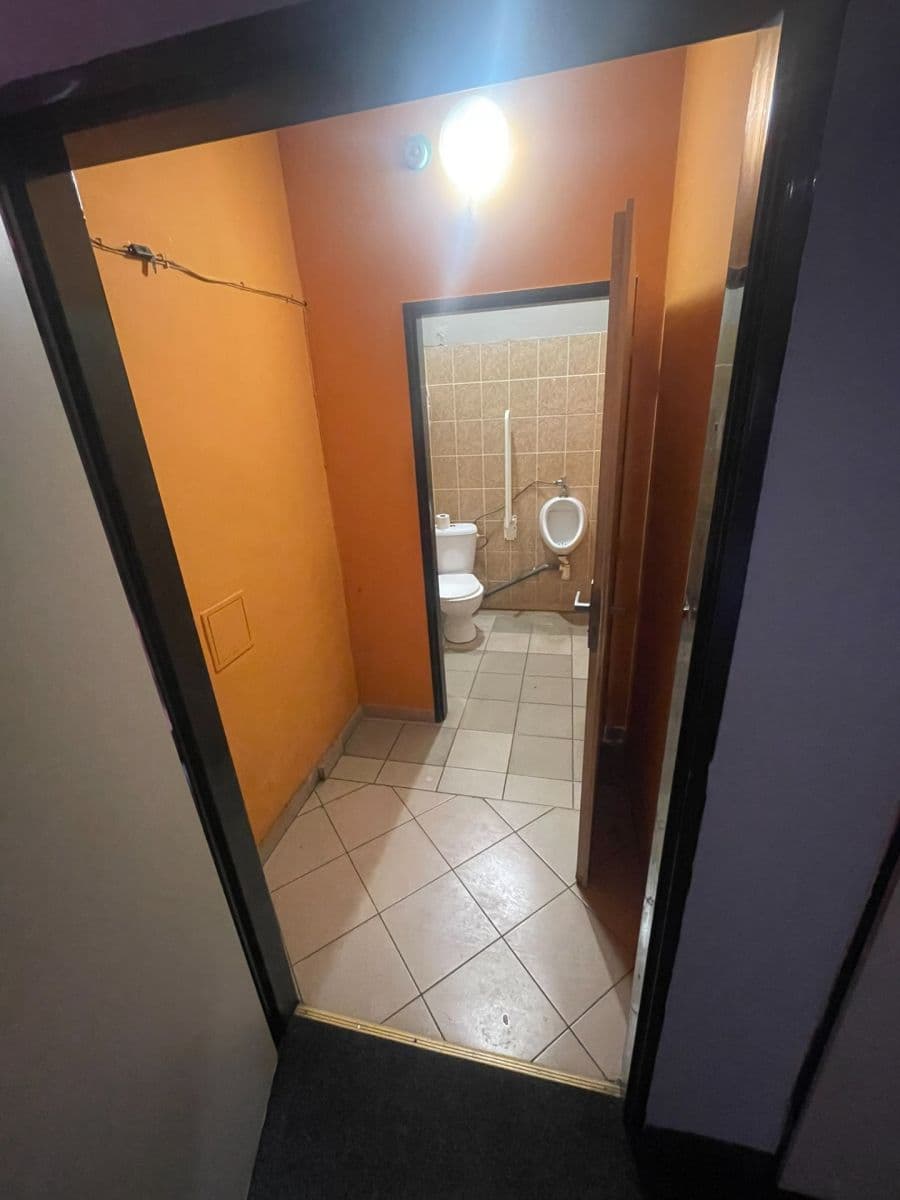 Pronájem nebytového prostoru 80 m², Smetanova, Lysá nad Labem, Středočeský kraj Pronájem nebytového prostoru 80 m², Smetanova, Lysá nad Labem, Středočeský kraj