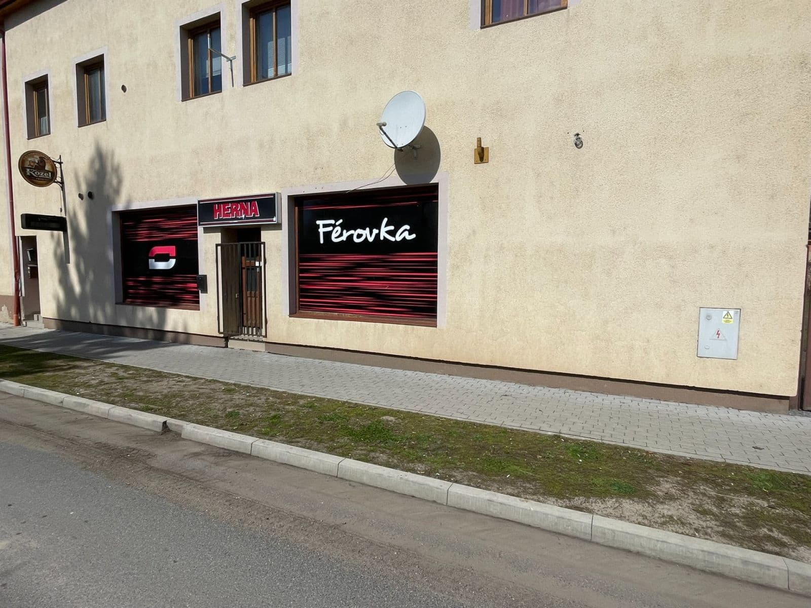 Pronájem nebytového prostoru 80 m², Smetanova, Lysá nad Labem, Středočeský kraj Pronájem nebytového prostoru 80 m², Smetanova, Lysá nad Labem, Středočeský kraj