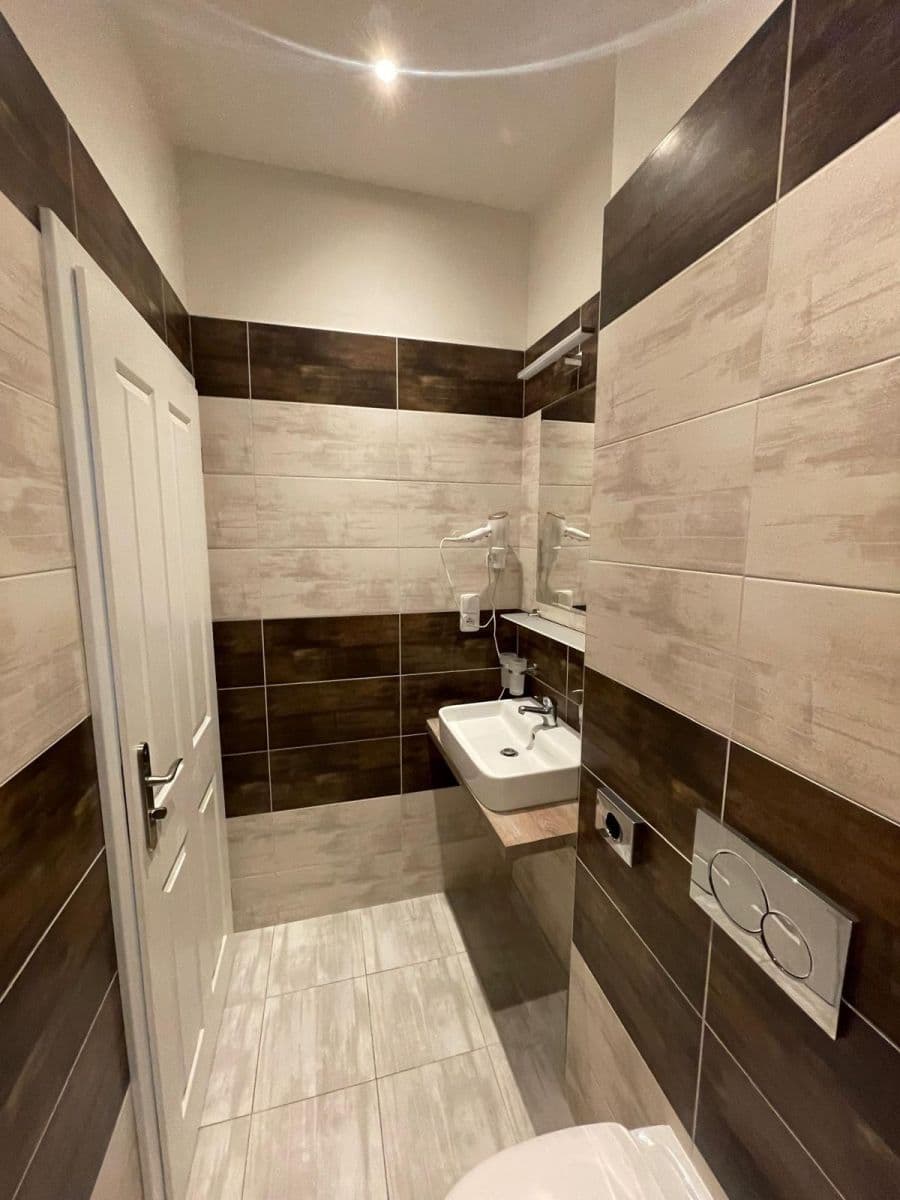 Pronájem bytu 2+kk 29 m², Sokolská, Praha, Praha Pronájem bytu 2+kk 29 m², Sokolská, Praha, Praha